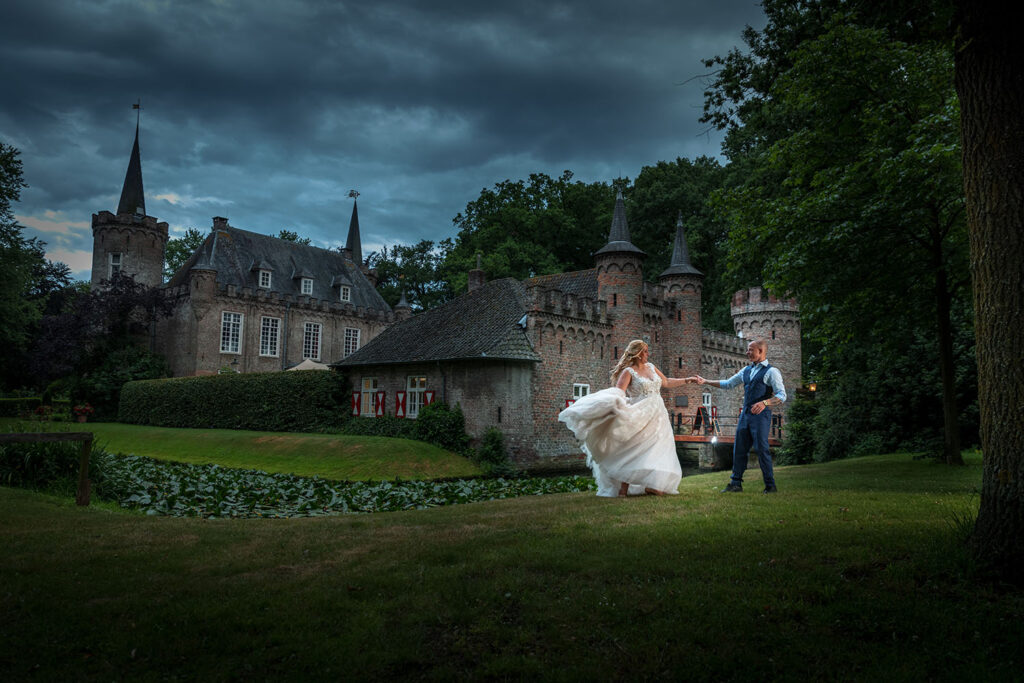 Bruiloft Bas en Willemijn op Kasteel Henkenshage Sint Oederode